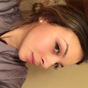 Meet your Posher, Priscilla